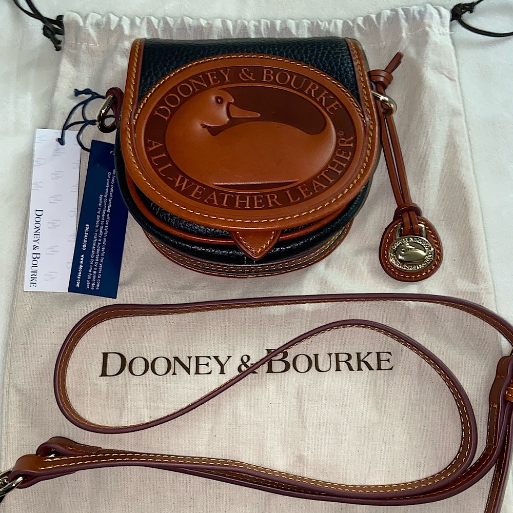 Authentic Dooney and Bourke All Weather Leather Duck Crossbody Bag Black